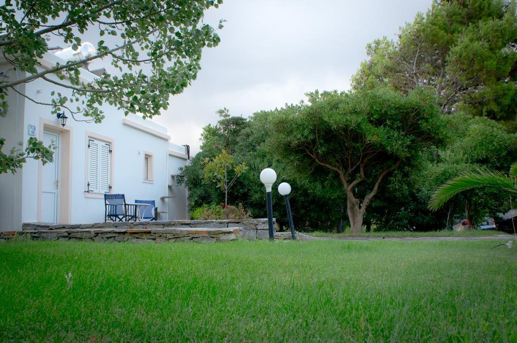 Aiolos Hotel Ménites Buitenkant foto