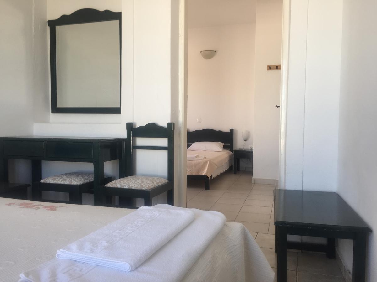 Aiolos Hotel Ménites Buitenkant foto