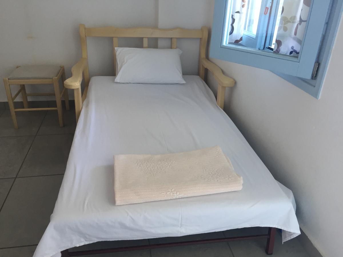 Aiolos Hotel Ménites Buitenkant foto